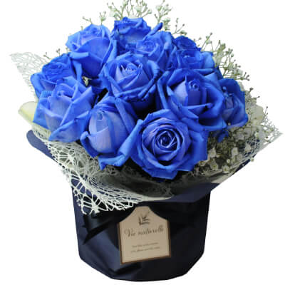 フラワーバレンタイン/バレンタイン花束/ギフト/プレゼント/そのまま飾れる青いバラ12本のブーケ